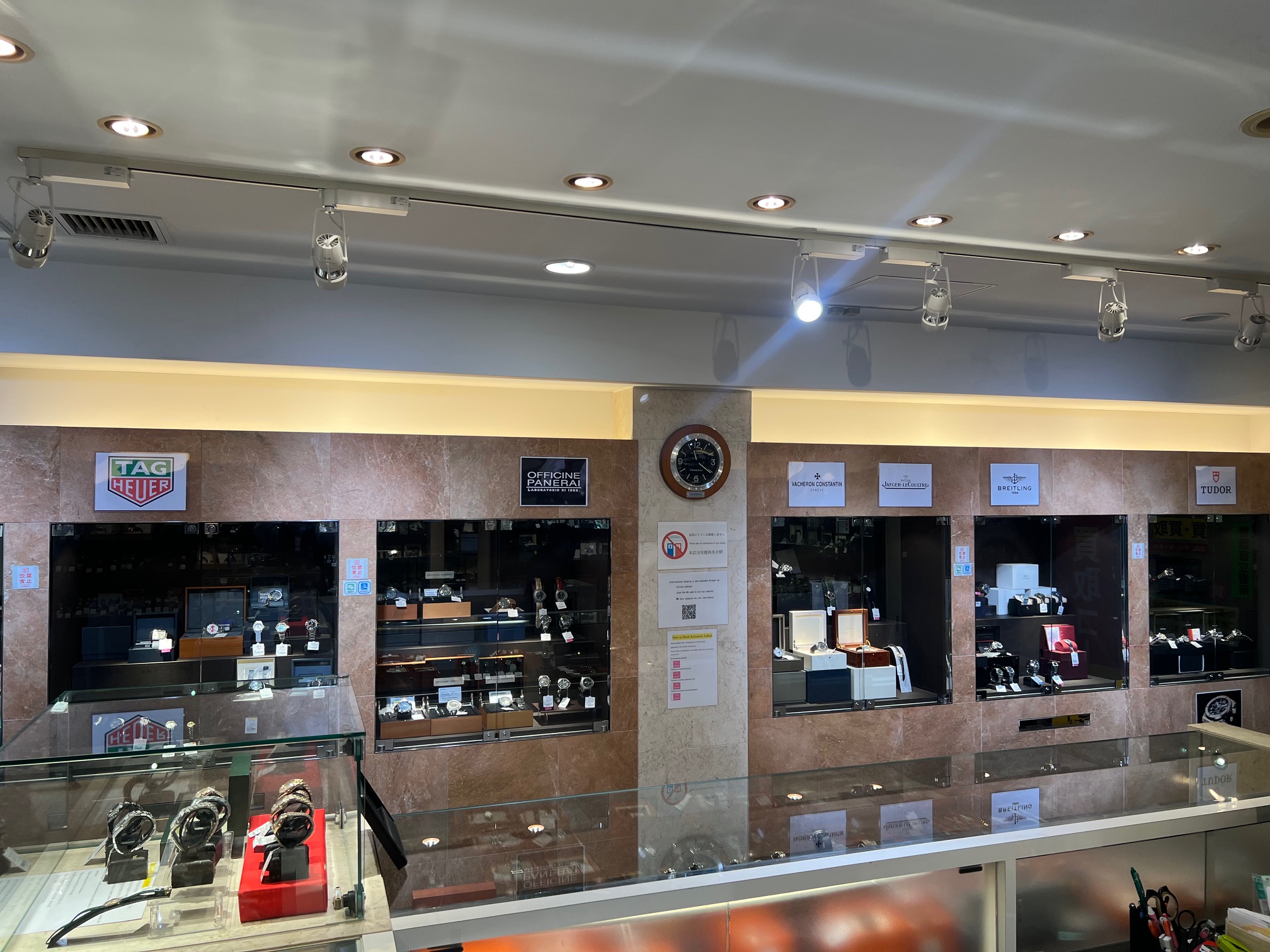 大阪ミナミ店 店舗写真 5